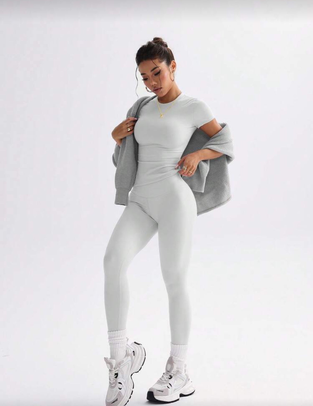 ensemble gainant gris