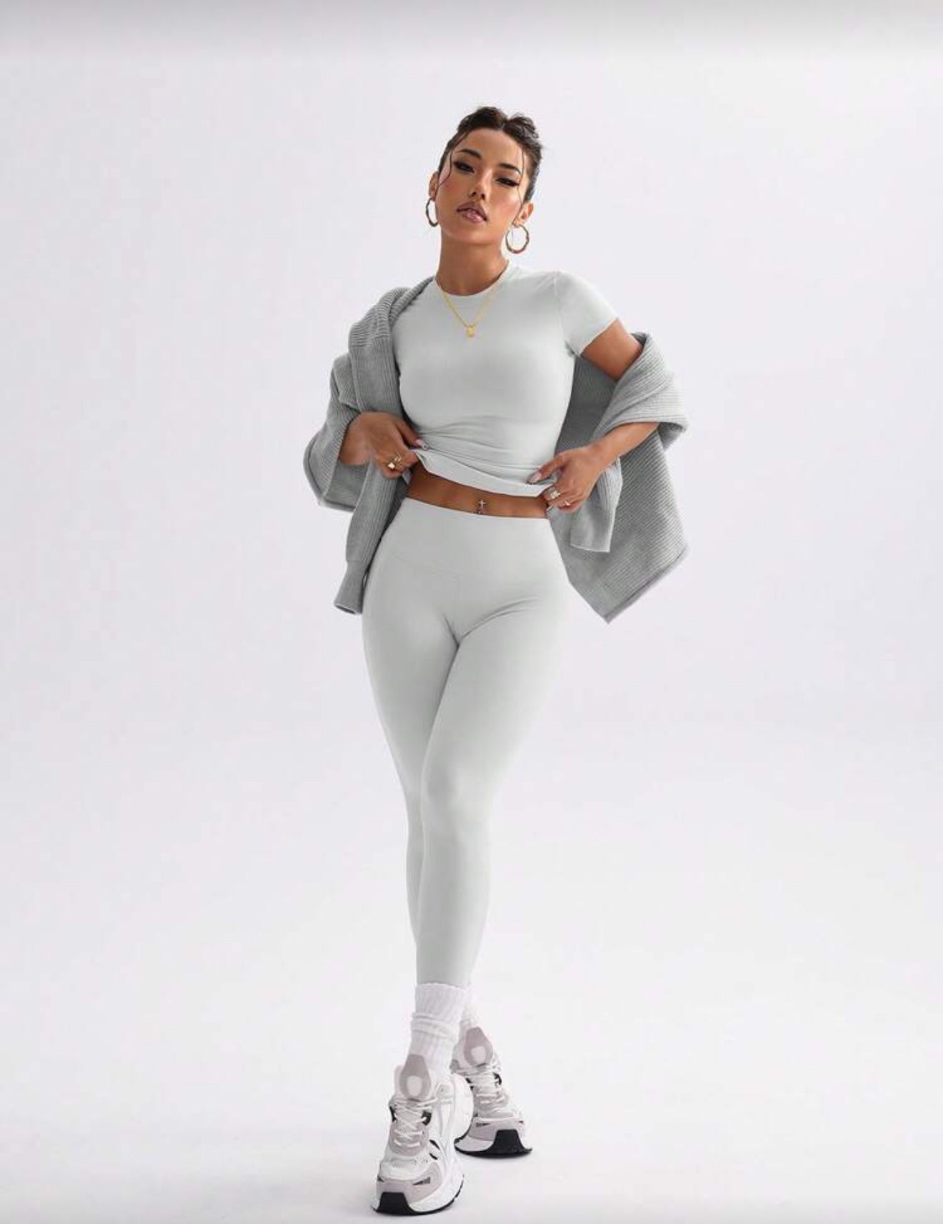 ensemble gainant gris